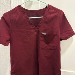 Figs Women’s Burgundy V-Neck Scrub Top Small